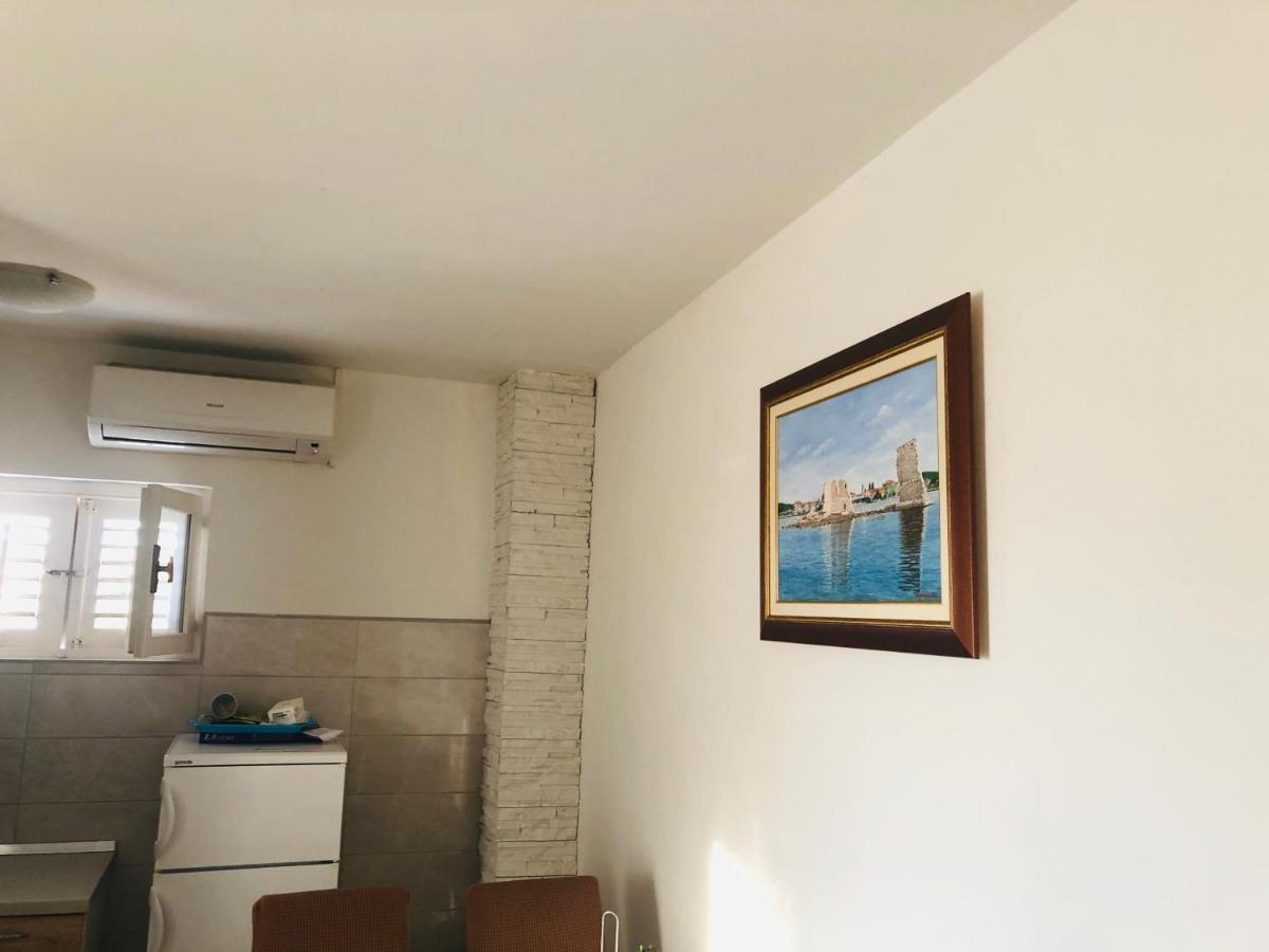 Apartmani Veronika Sukošan Kültér fotó