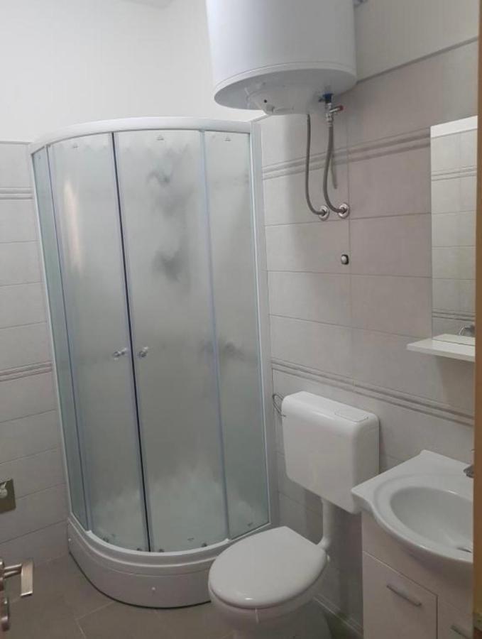 Apartmani Veronika Sukošan Kültér fotó