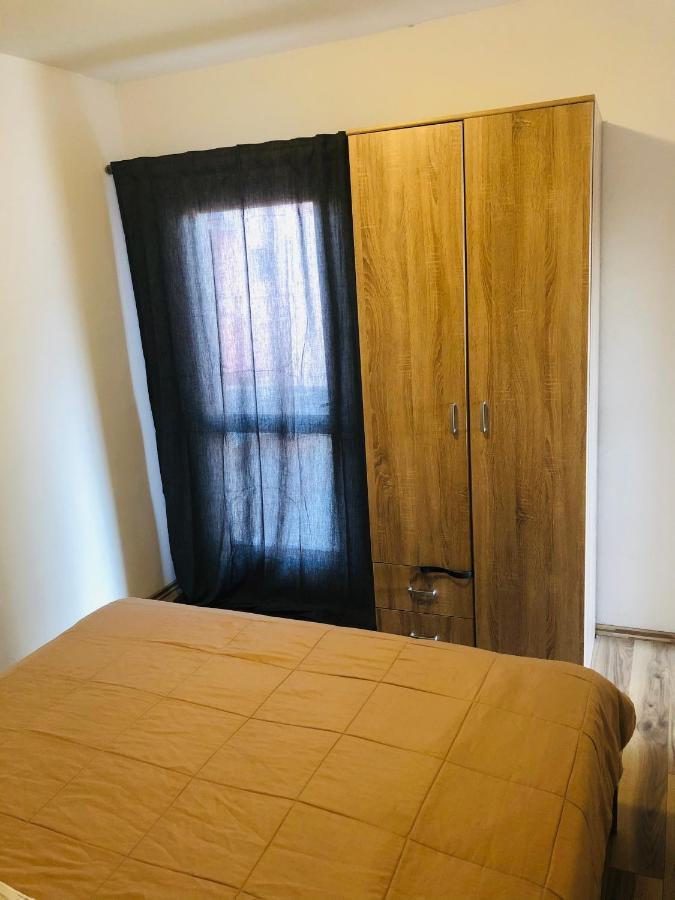 Apartmani Veronika Sukošan Kültér fotó